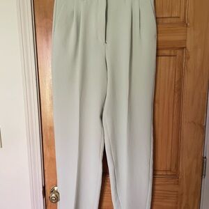 Aritzia The Effortless Pant